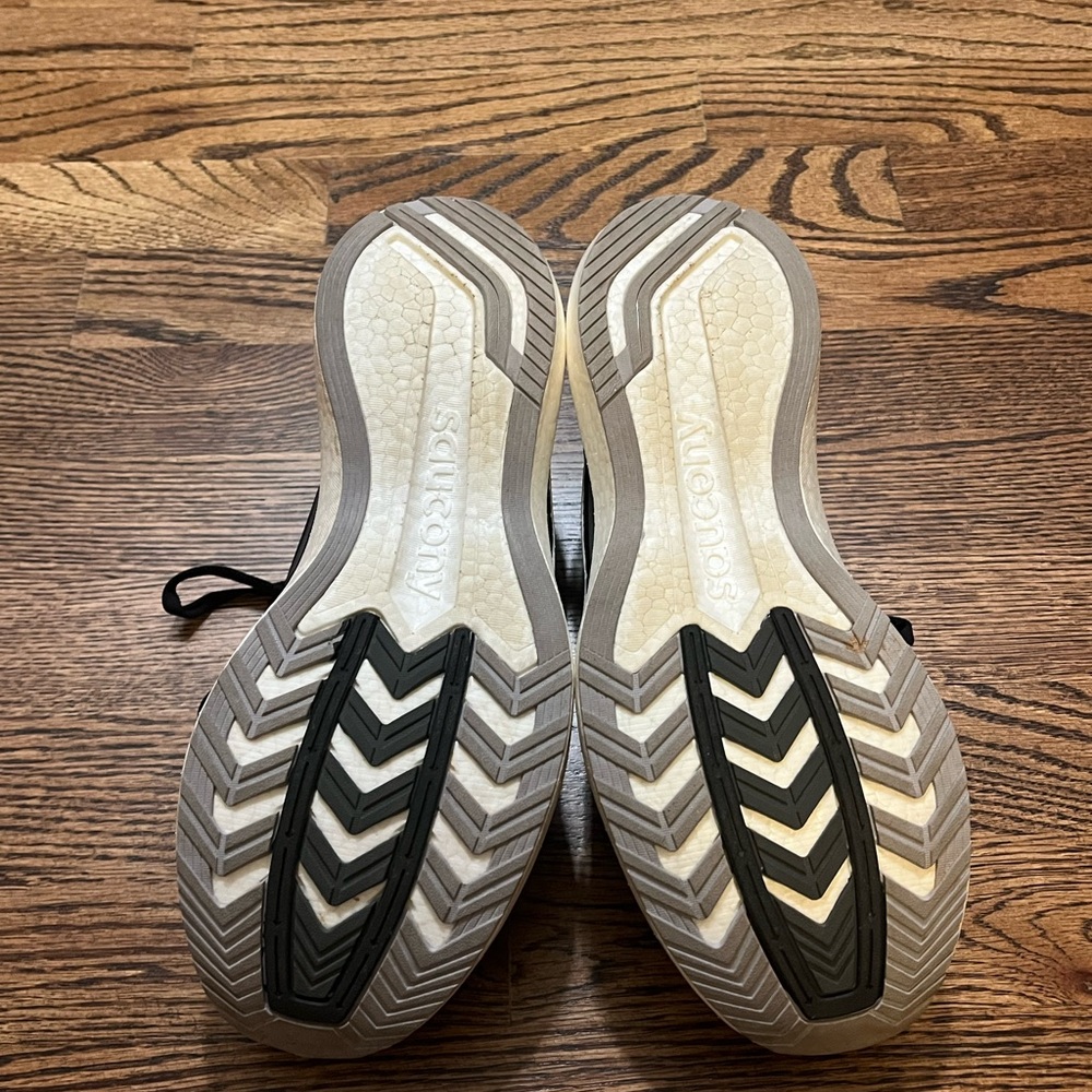 Saucony Black and White Running Shoes - Picture 3 of 6